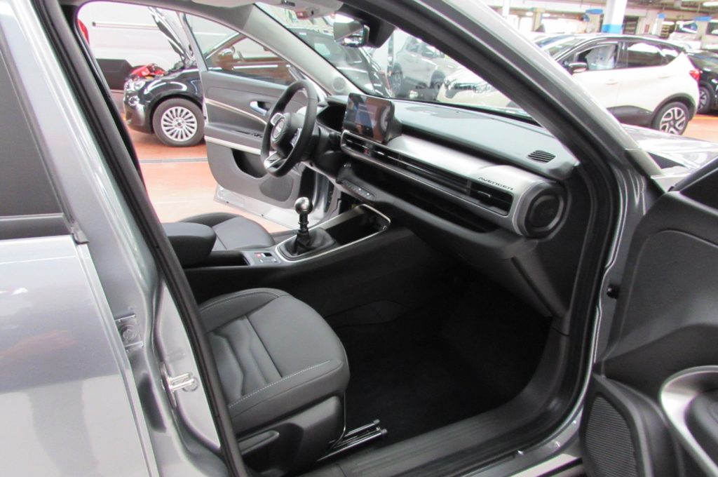 JEEP Avenger 1.2 Turbo 100 CV Summit KM.ZERO PELLE+TETTO AP - 16