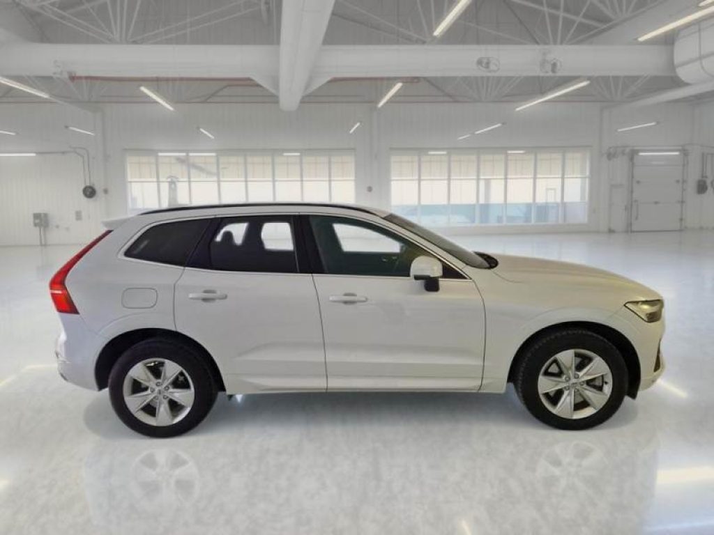 VOLVO XC60 B4 (d) automatico Business - 5