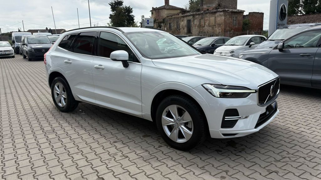 VOLVO XC60 B4 (d) automatico Business - 2