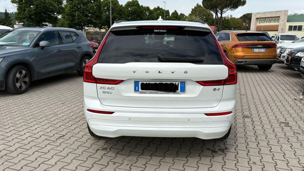 VOLVO XC60 B4 (d) automatico Business - 4