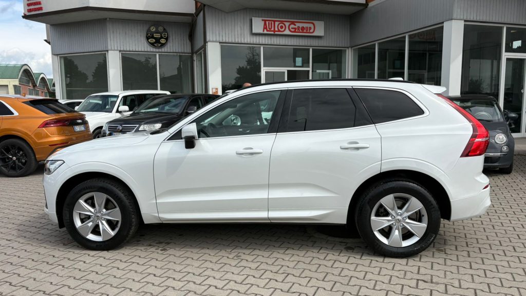 VOLVO XC60 B4 (d) automatico Business - 5