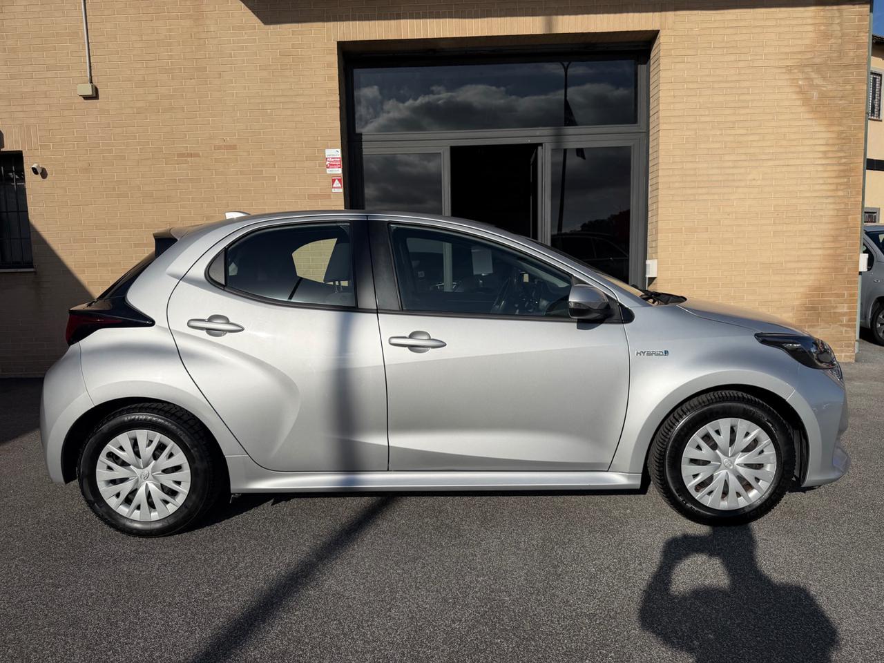 TOYOTA Yaris 1.5 Hybrid 5 porte Business (NESSUN VINCOLO) - 17