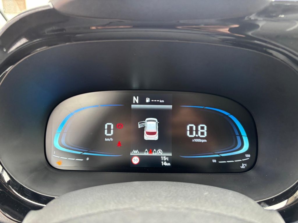 HYUNDAI i10 1.0 MPI C. AUTOMATICO Prime *FULL OPTIONAL - 22