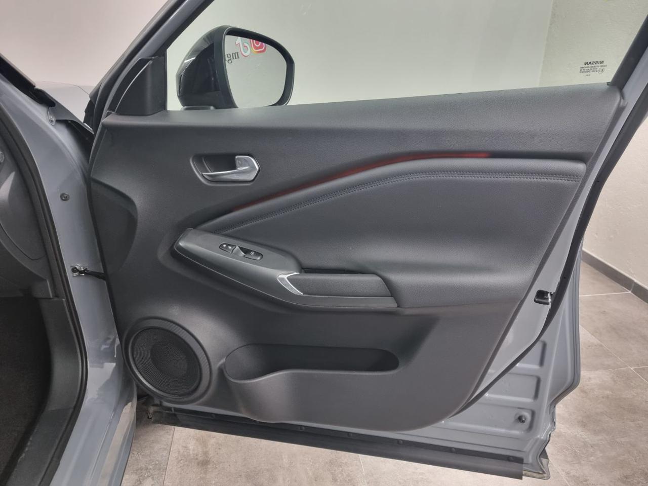 NISSAN Juke 1.0 DIG-T 114 CV DCT N-Connecta - 27