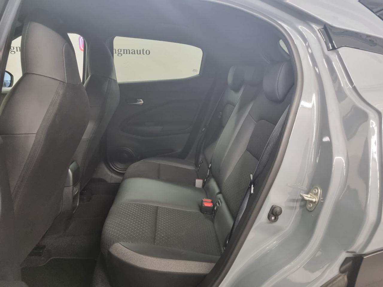 NISSAN Juke 1.0 DIG-T 114 CV DCT N-Connecta - 24