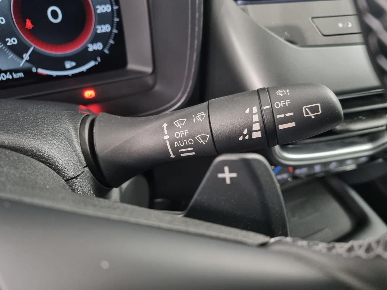 NISSAN Juke 1.0 DIG-T 114 CV DCT N-Connecta - 12