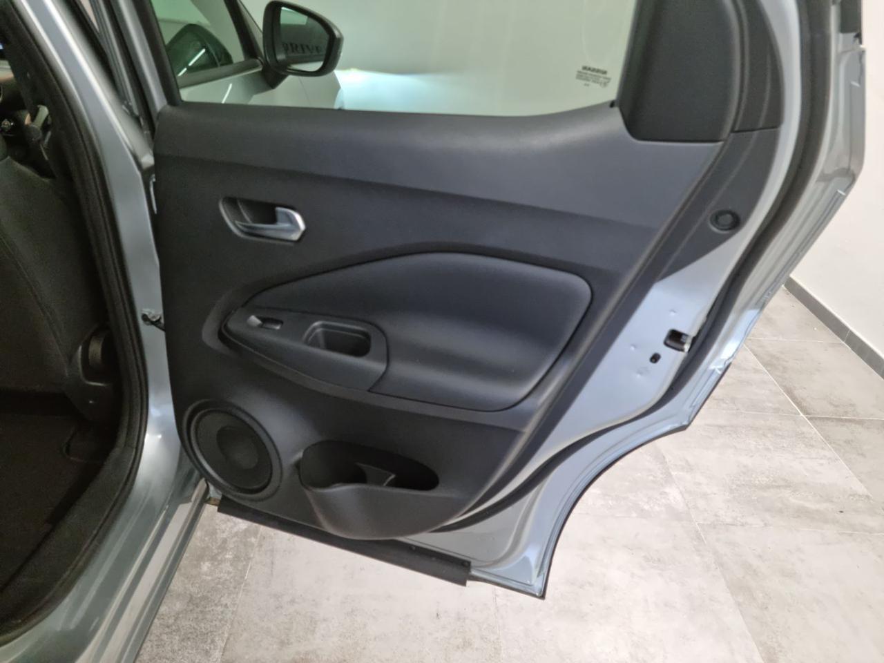 NISSAN Juke 1.0 DIG-T 114 CV N-CONNECTA - 24