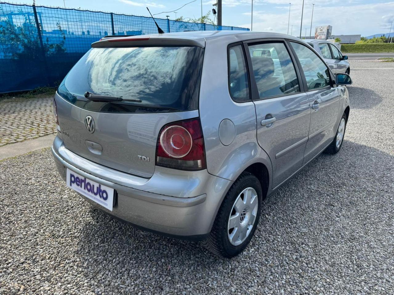 VOLKSWAGEN Polo 1.4/69CV TDI 5p. Comfortline - 6