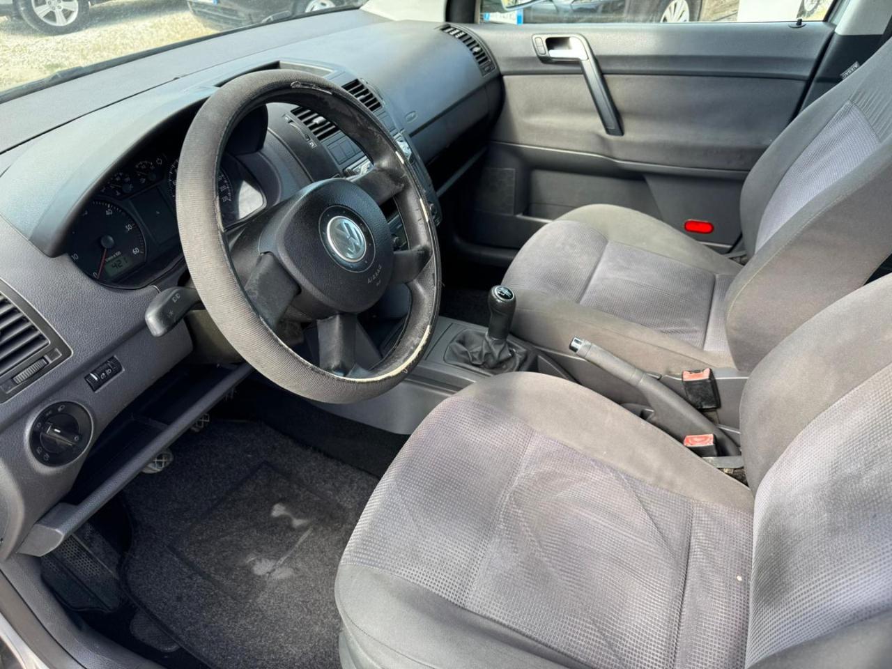 VOLKSWAGEN Polo 1.4/69CV TDI 5p. Comfortline - 9