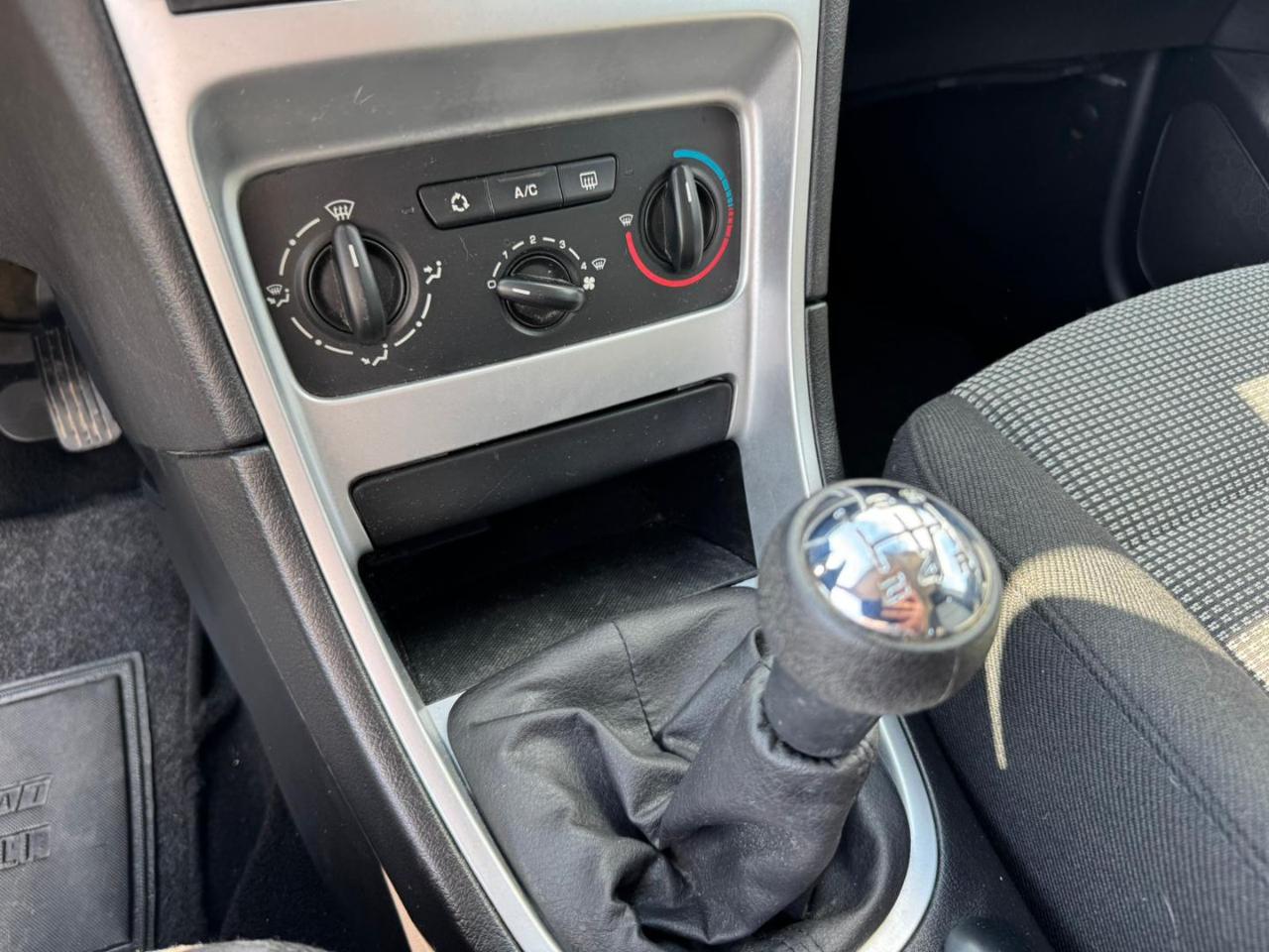 PEUGEOT 307 1.6 16V HDi 90CV 5p. XS - 12