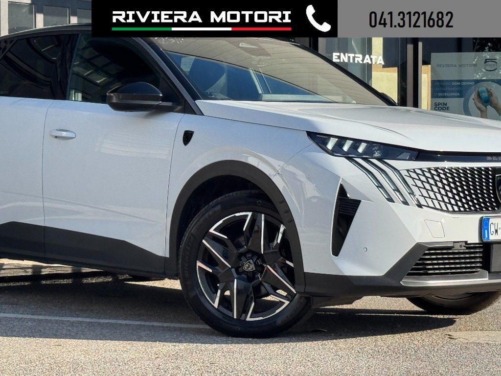 PEUGEOT 3008 Hybrid 145 e-DCS6 GT - 4