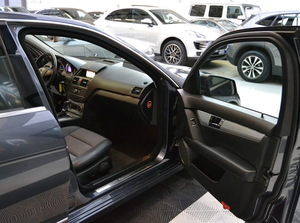 MERCEDES-BENZ C 220 CDI BlueEFFICIENCY Avantgarde Automatica - 4