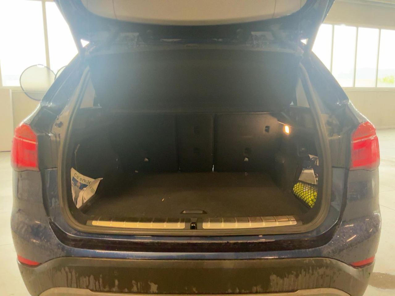 BMW X1 sDrive18d xLine - 24