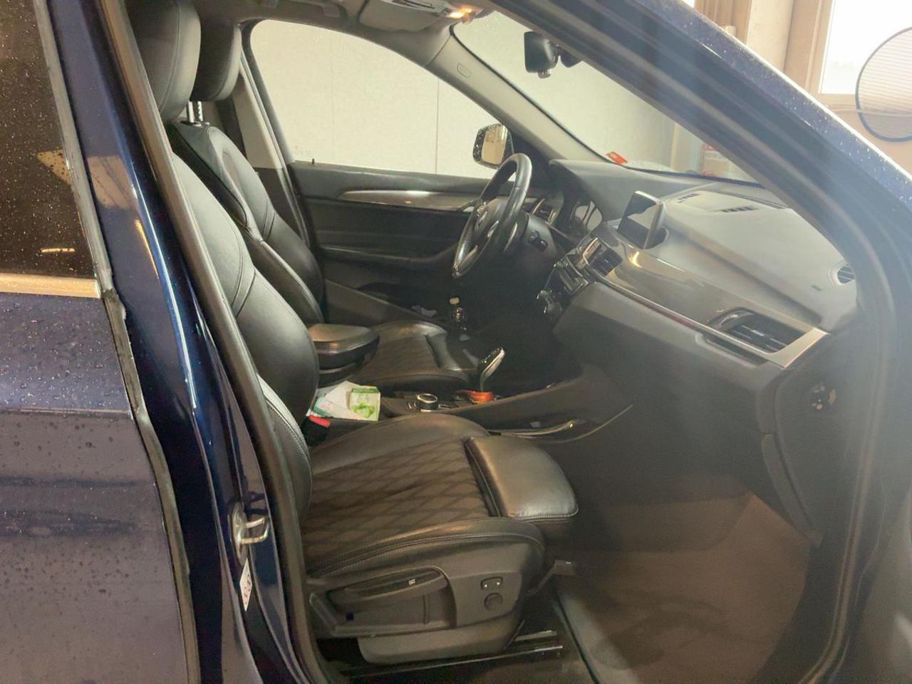 BMW X1 sDrive18d xLine - 20