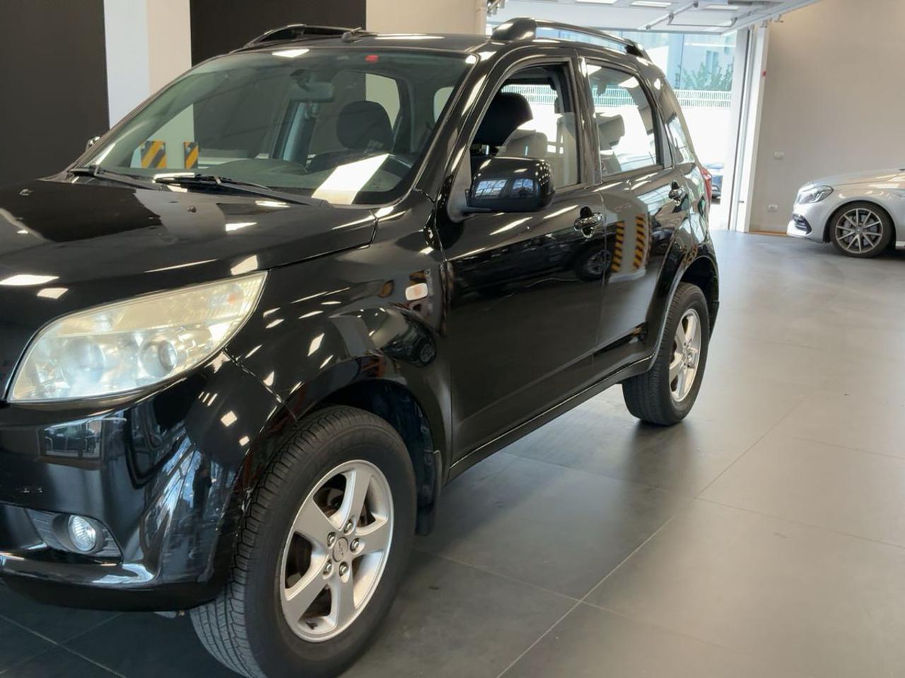 DAIHATSU Terios 1.5 4WD - 2