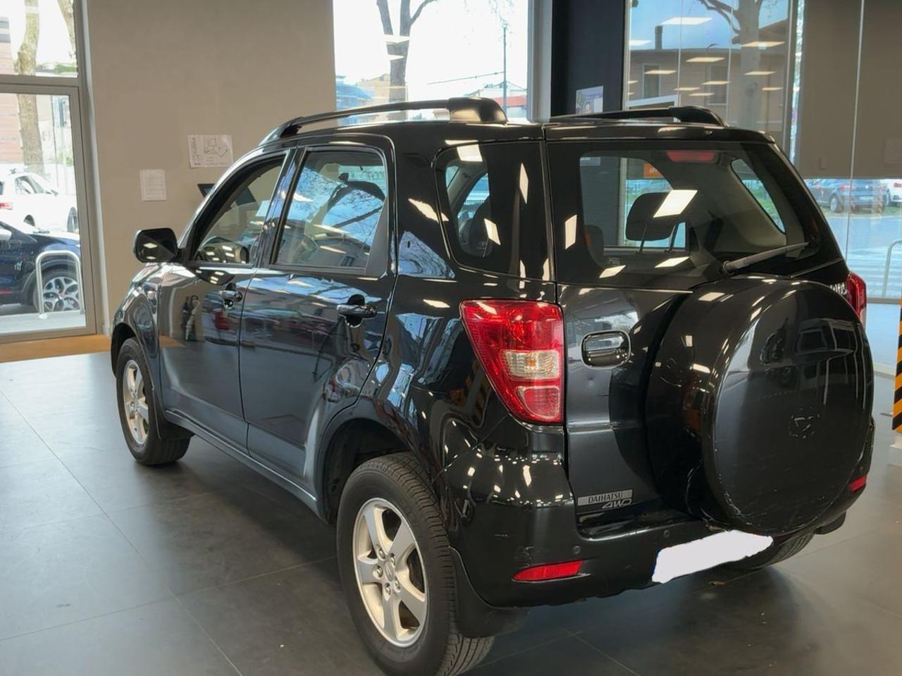 DAIHATSU Terios 1.5 4WD - 7