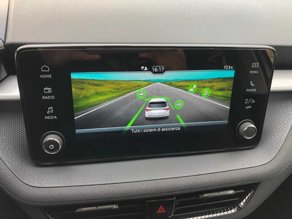 SKODA Fabia 1.0 TSI 95 CV Be More - 13