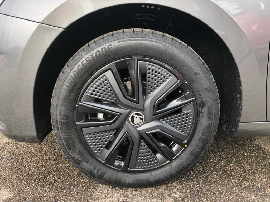 SKODA Fabia 1.0 TSI 95 CV Be More - 15