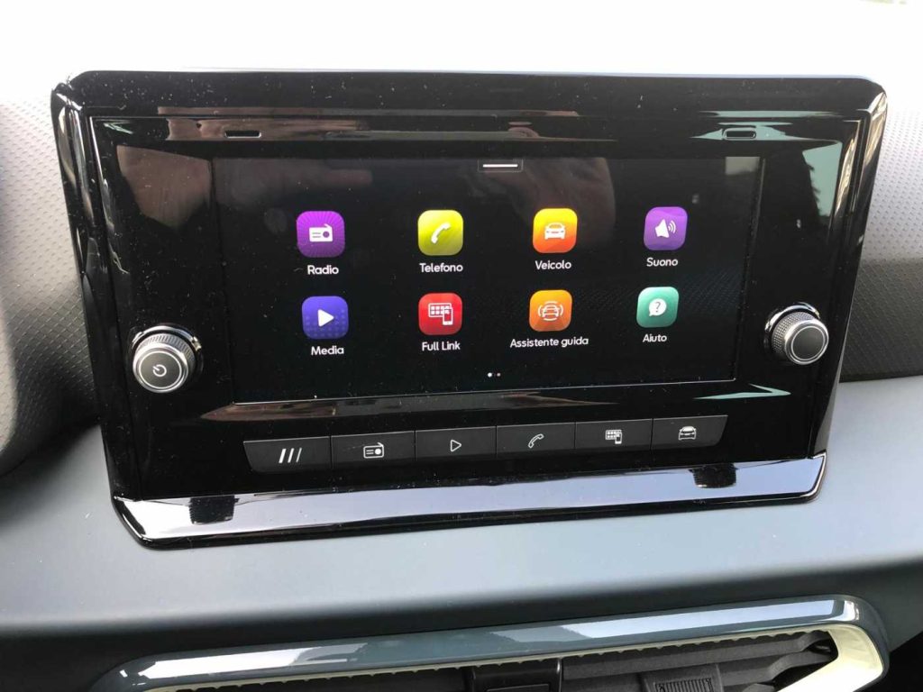 SEAT Arona 1.0 EcoTSI 115 CV Black Edition - 17