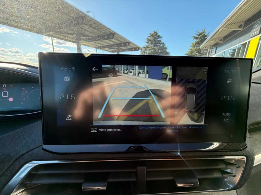 PEUGEOT 3008 BlueHDi 130 S&S EAT8 GT - 20