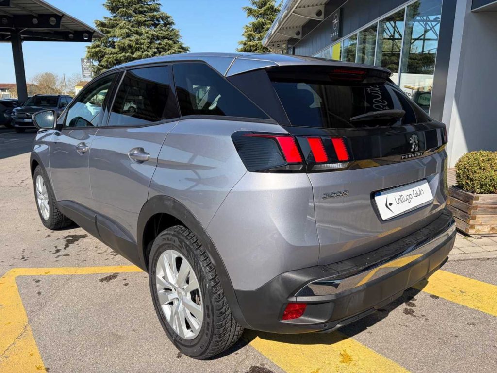 PEUGEOT 3008 BlueHDi 130 S&S Active - 8