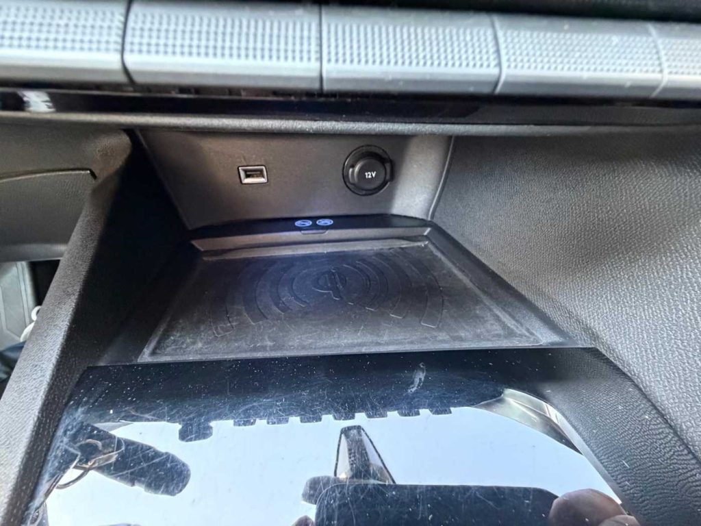 PEUGEOT 3008 BlueHDi 130 S&S Active - 20