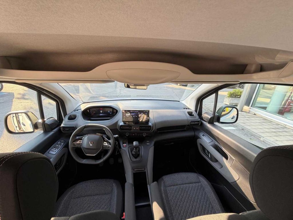 PEUGEOT Rifter BlueHDi 100 S&S Allure Standard - 19