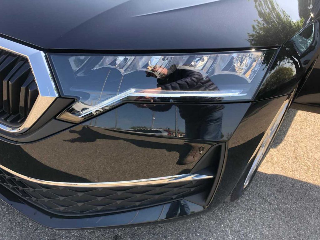 SKODA Octavia 2.0 TDI 150 CV DSG Wagon Selection - 20