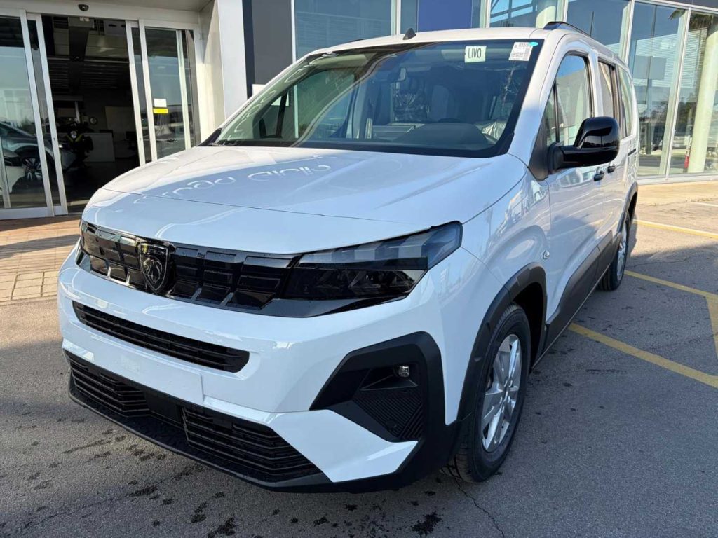 PEUGEOT Rifter BlueHDi 130 S&S Allure Long - 2