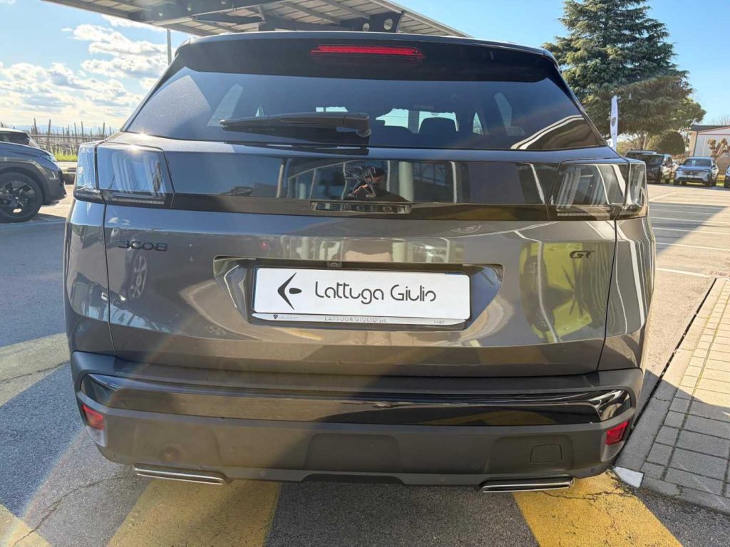 PEUGEOT 3008 BlueHDi 130 S&S EAT8 GT - 7