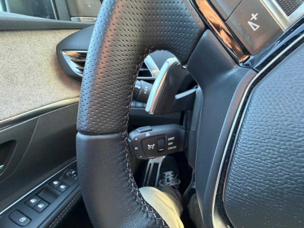 PEUGEOT 3008 BlueHDi 130 S&S EAT8 GT - 24