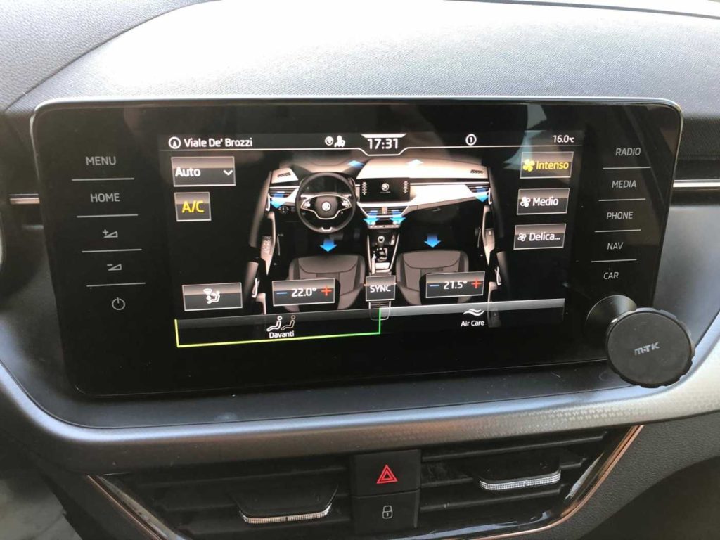 SKODA Kamiq 1.0 TSI Style - 17