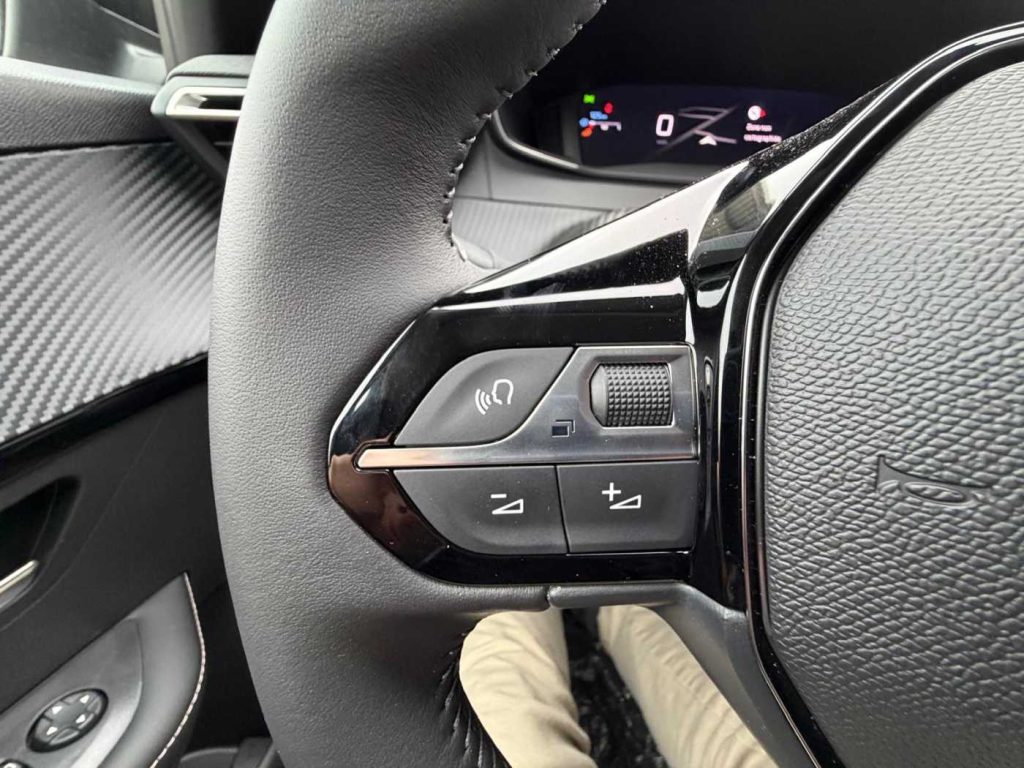 PEUGEOT 208 PureTech 100 Stop&Start 5 porte Allure - 15