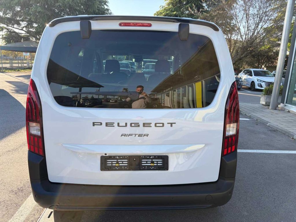 PEUGEOT Rifter BlueHDi 100 S&S Allure Standard - 6