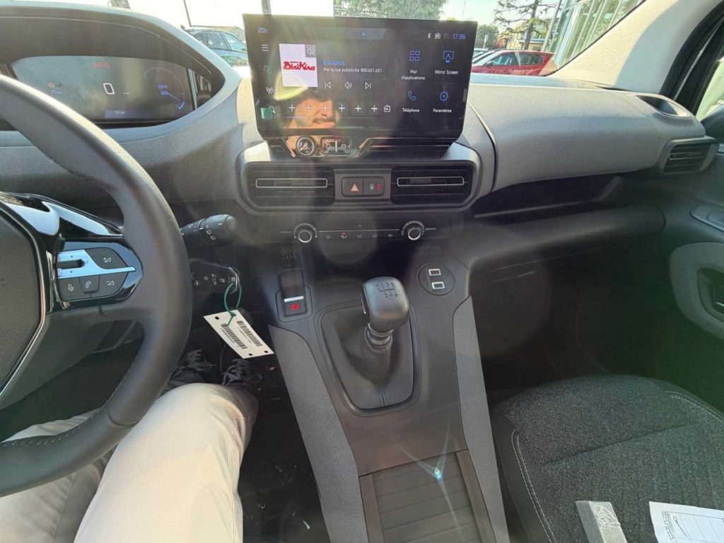 PEUGEOT Rifter BlueHDi 100 S&S Allure Standard - 15