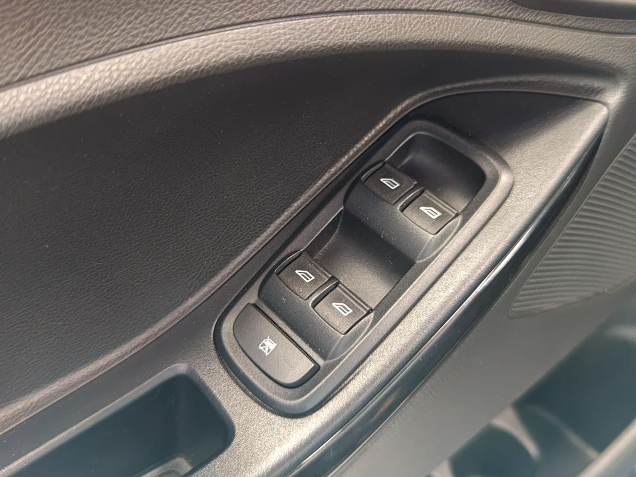 FORD Ka+ 1.2 Ti-VCT Ultimate PER NEOPATENTATI - 12