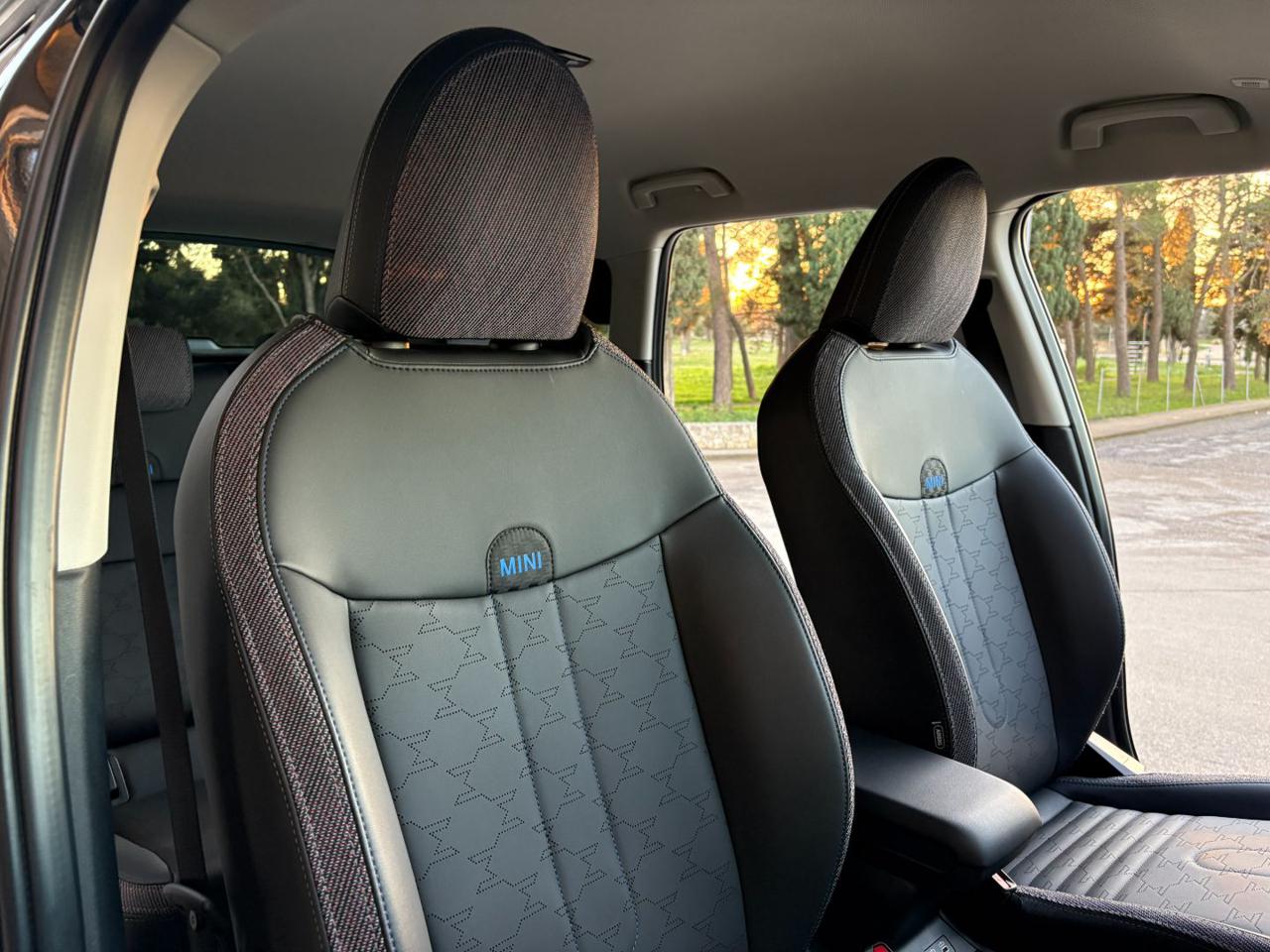 MINI Countryman D Classic Countryman CERCHI DA 19. - 10