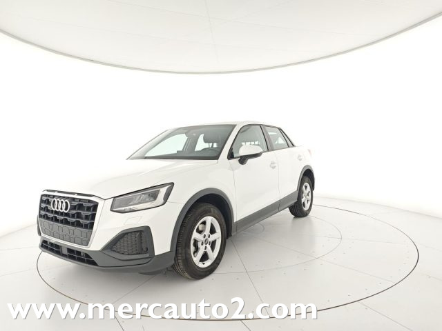AUDI Q2 Bianco pastello