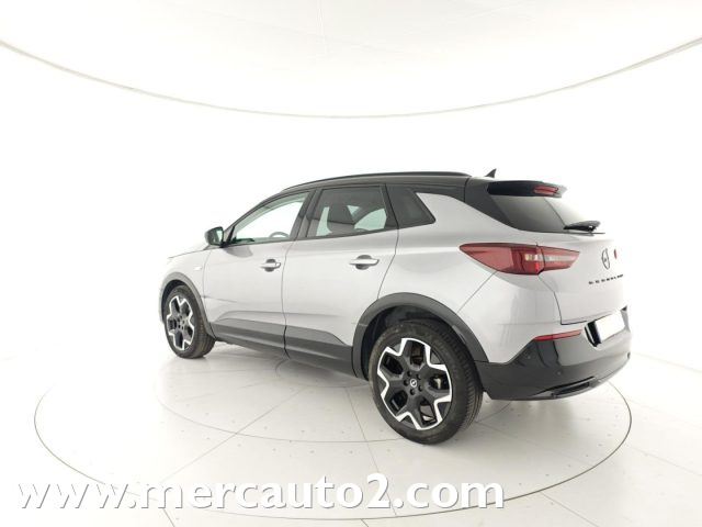 OPEL Grandland Grigio metallizzato