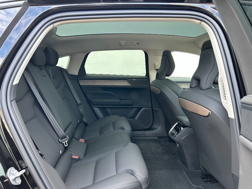 VOLVO ES90 Single Motor Extended Range Ultra - Foto 6