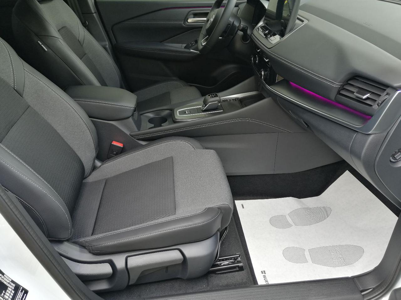 NISSAN Qashqai MHEV 158 CV Xtronic N-Connecta - 12