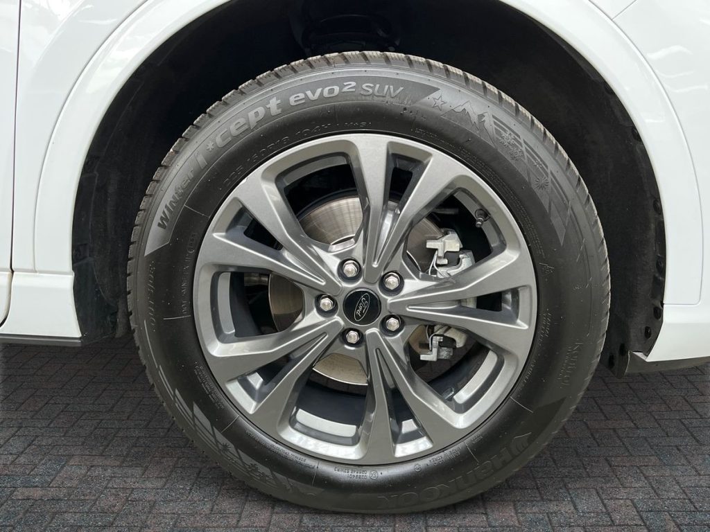 FORD Kuga 2.5 Full Hybrid 190 CV CVT 2WD ST-Line - 7