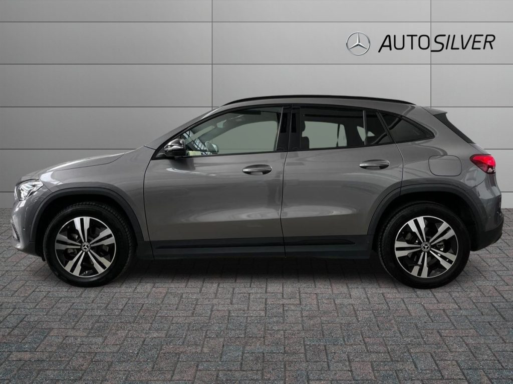 MERCEDES-BENZ GLA 200 d Automatic Sport Plus - 6