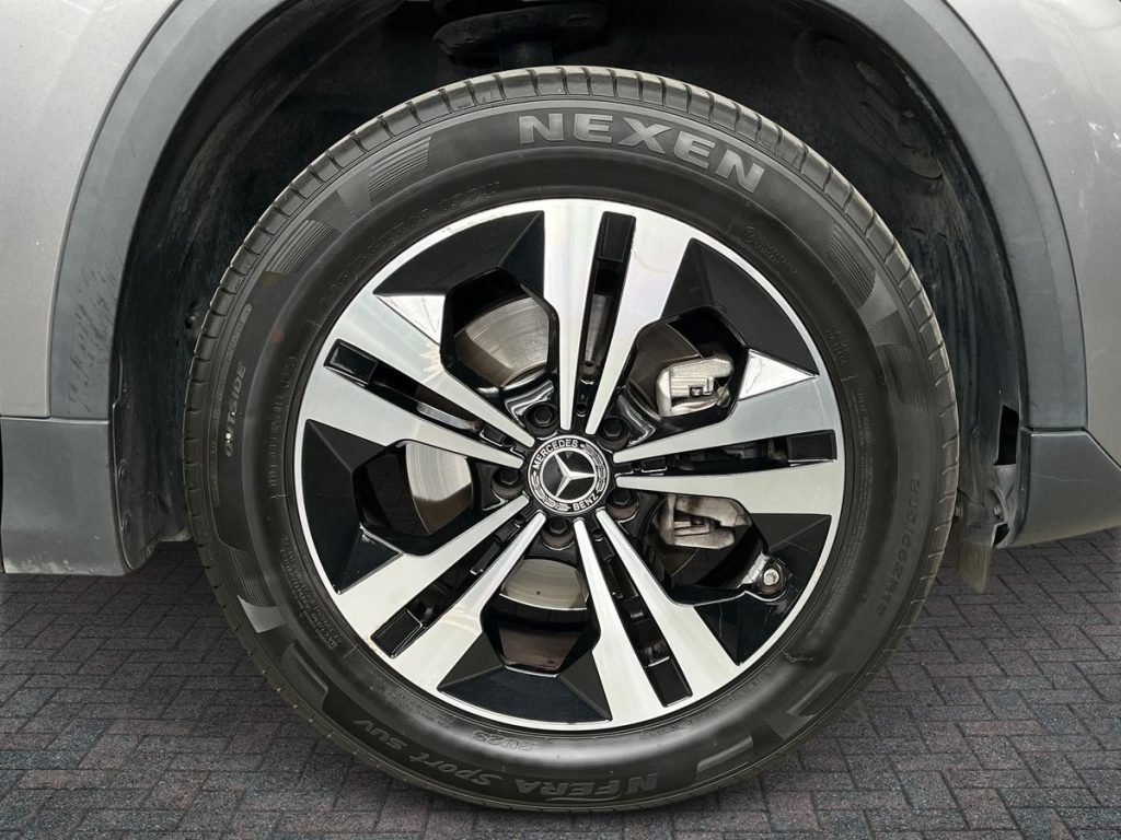 MERCEDES-BENZ GLA 200 d Automatic Sport Plus - 7