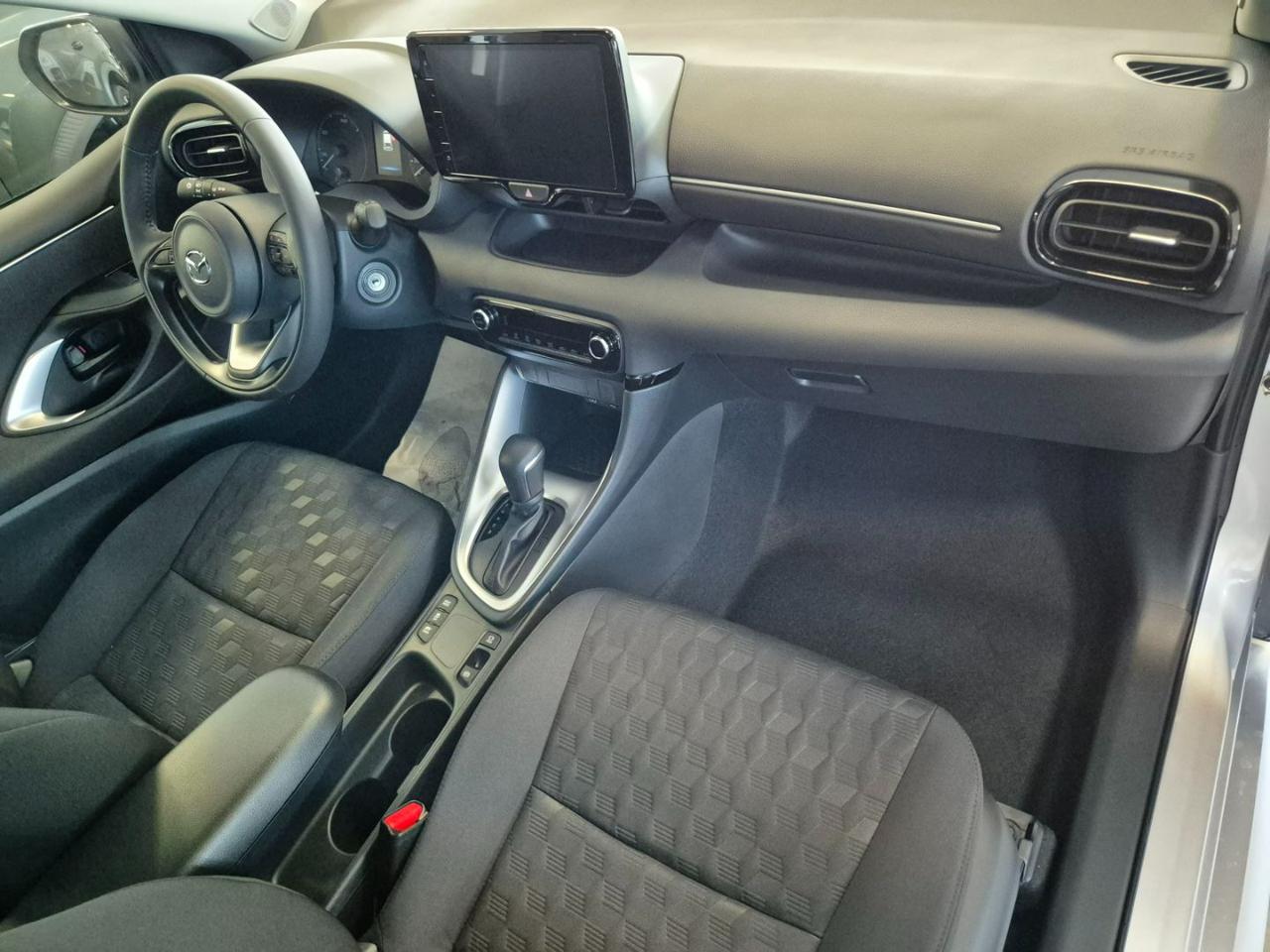 MAZDA 2 Hybrid 1.5 VVT e-CVT Full Hybrid Electric C - 11