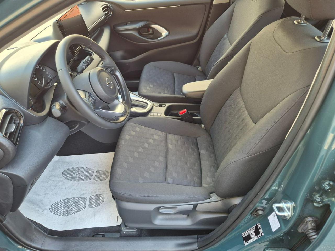 MAZDA 2 Hybrid 1.5 VVT e-CVT Full Hybrid Electric C - 9