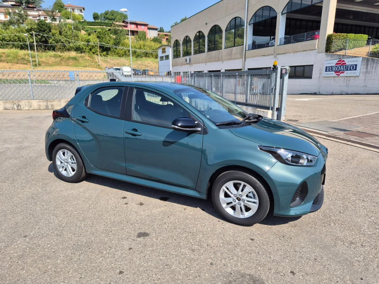 MAZDA 2 Hybrid 1.5 VVT e-CVT Full Hybrid Electric C - 6