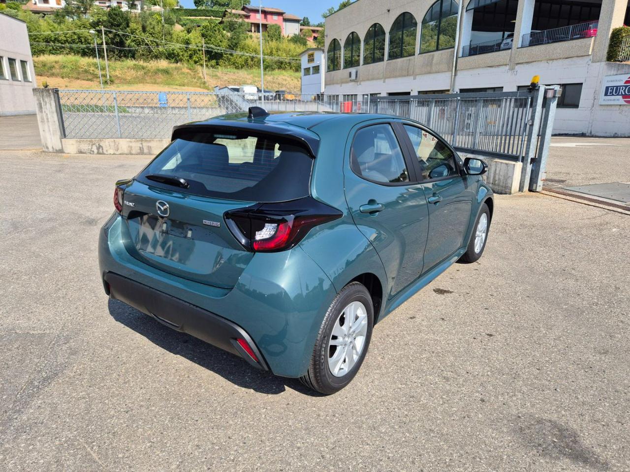 MAZDA 2 Hybrid 1.5 VVT e-CVT Full Hybrid Electric C - 7