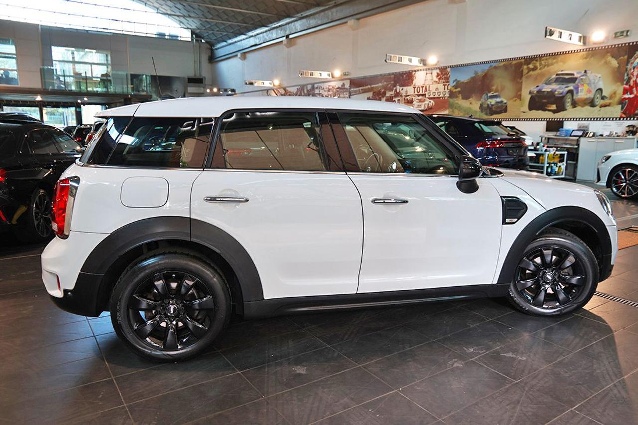 MINI Countryman 1.5 One D - 10