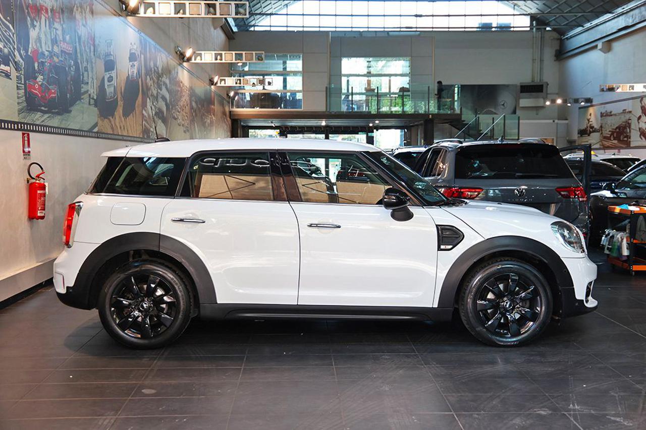 MINI Countryman 1.5 One D - 2